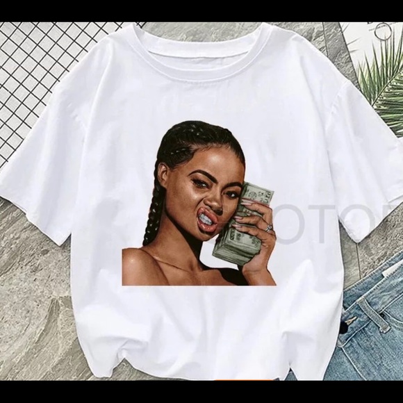 Clothing - Picture 3 of 3